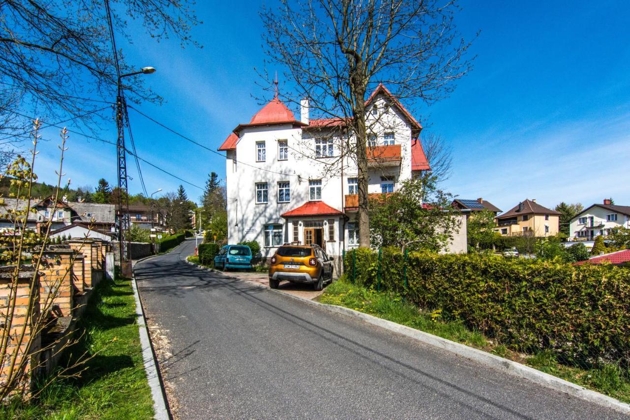 Apartamenty Izerskie - Ul. Wczasowa 8 Świeradów-Zdrój Buitenkant foto